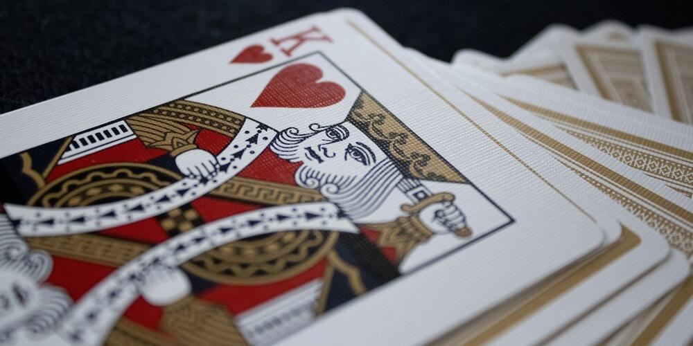 Bezique – komplet guide til det klassiske kortspil